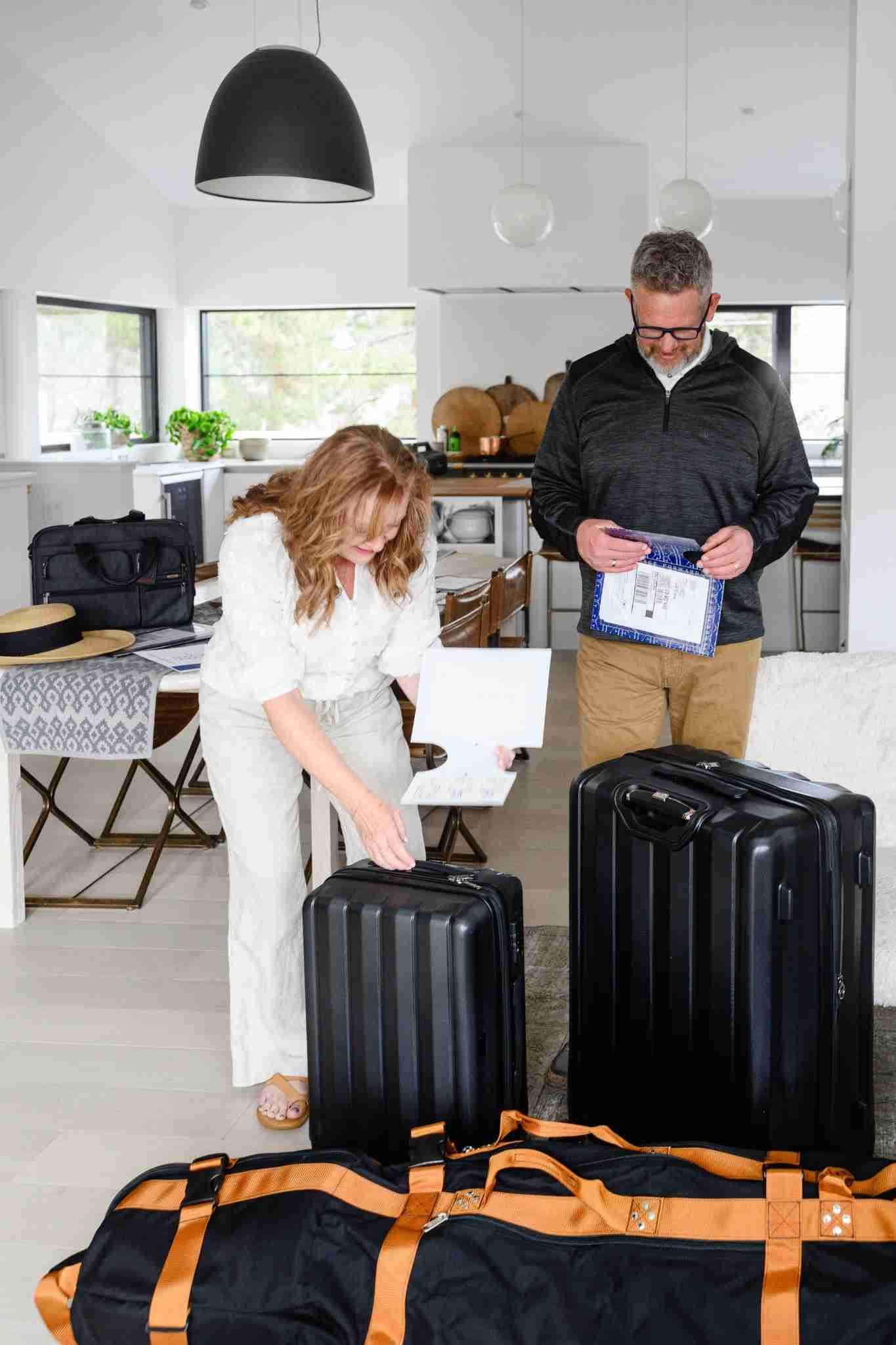 packing luggage shipment